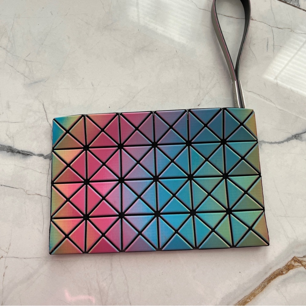 ISSEY MIYAKE Bao Bao Rainbow Clutch Bag RARE - Picture 2 of 8